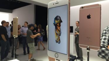 Les nouveaux modèles d'iPhone accueillent un nouveau coloris, l'aluminium or rose.