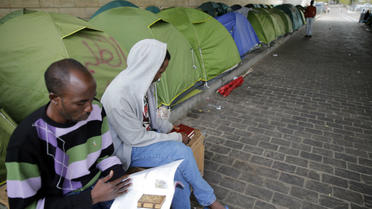 Près de 80 nouveaux migrants arrivent chaque jours à Paris.