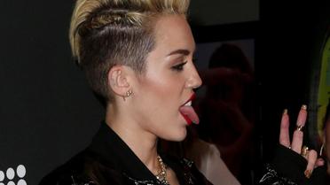 Miley Cyrus, chanteuse à la langue bien pendue