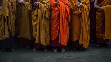 Les "faux moines" sont habillés de la traditionnelle robe orange des moines bouddhistes (photo d'illustration). 