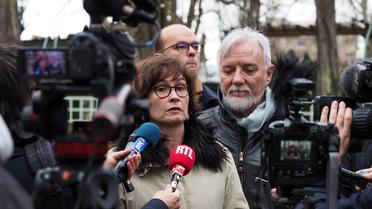 Les parents du caporal Arthur Noyer, dont le meurtrier présumé serait Nordhal Lelandais, s'expriment lors d'une conférence de presse le 20 février 2020 à Bourges. 