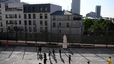 Les écoles élémentaires parisiennes se vident chaque année un peu plus.