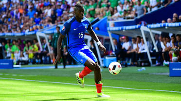 Paul Pogba peine à se libérer de la pression sous le maillot des Bleus.