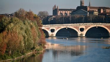 Toulouse, sur les bords de la Garonne, est la ville idéale pour un city break. 