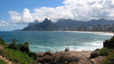 Vue de Rio et de la plage d'Ipanema / image d'illustration