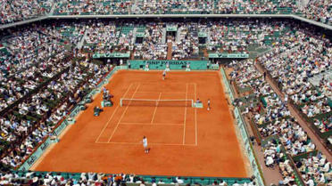 Les travaux de modernisation de Roland-Garros pourraient débuter en septembre 2015.