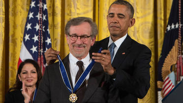 Barack Obama a remis la médaille de la liberté à Steven Spielberg