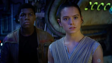 Finn et Rey sont les nouveaux héros de la franchise mythique créée par George Lucas.