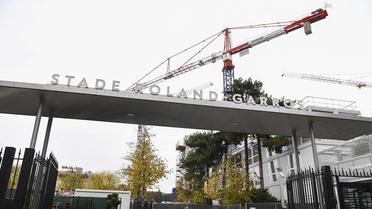 Roland-Garros était le dernier tournoi du Grand Chelem à ne pas posséder de toit.