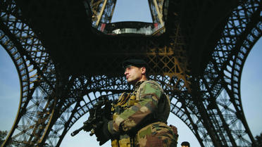 L'attentat dans l'Aude a fait ressurgir la polémique sur l'arsenal anti-terroriste français. 