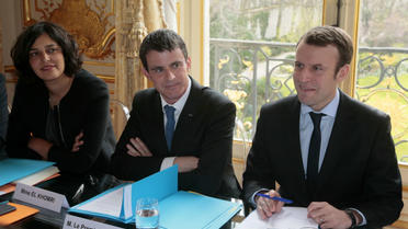 Myriam El Khomri, Manuel Valls et Emmanuel Macron reçoivent les partenaires sociaux à Matignon jusqu'à mercredi. 