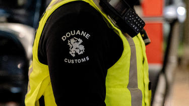 La douane néerlandaise a saisi la drogue après le départ du cargo de France