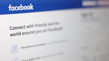 Facebook proteste contre un projet de loi en Australie, qui selon le groupe américain cherche à le pénaliser.