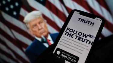 Donald Trump a annoncé mercredi le lancement de son propre réseau social, «Truth Social». 