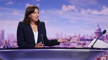 Anne Hidalgo assure qu’elle restera maire de Paris pendant la campagne.