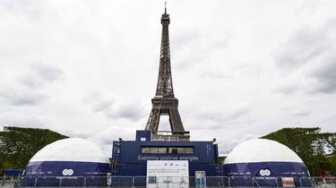 La Tour Eiffel s'illuminera ce mardi 25 mai, à 22h30.