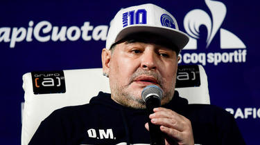 Diego Maradona avait acheté le bolide allemand peu de temps après son arrivée à Séville.