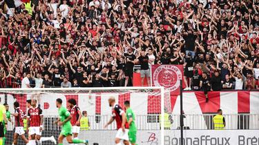 Les supporters niçois ont étonné un chant moqueur sur la disparition d'Emiliano Sala lors du match contre Saint-Etienne.