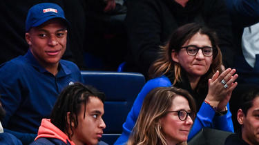 Kylian Mbappé's mother should meet the leaders of PSG.