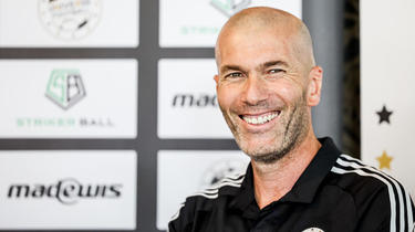 Zinédine Zidane ne s’interdit rien concernant son avenir.