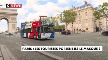 Paris : les touristes portent-ils le masque ?