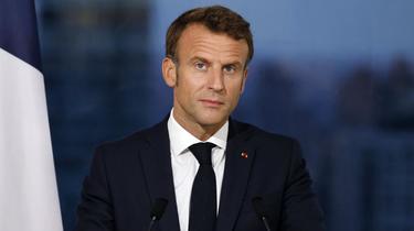 Emmanuel Macron debe pronunciar un discurso en la conferencia de paz.
