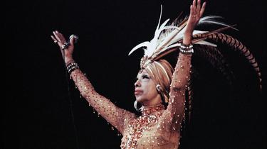La chanteuse lors d'une soirée de gala, à Versailles, le 27 novembre 1973.