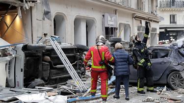 L'explosion de la rue de Trévise a fait 4 morts, 66 blessés et des centaines de sinistrés.
