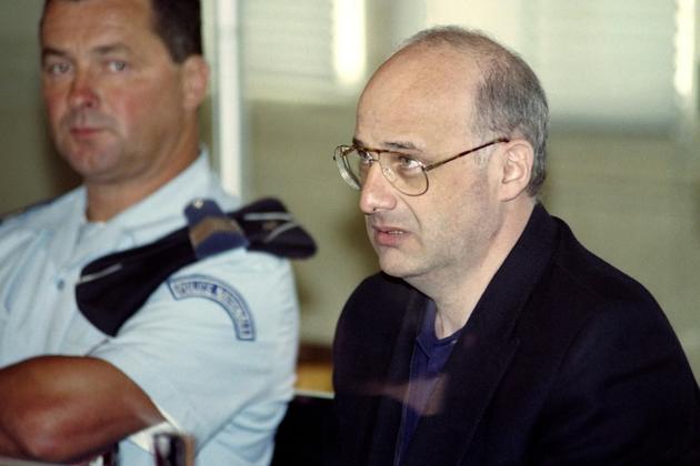 Jean-Claude Romand au début de son procès, le 25 juin 1996 à Bourg-en-Bresse [PHILIPPE DESMAZES / AFP/Archives]