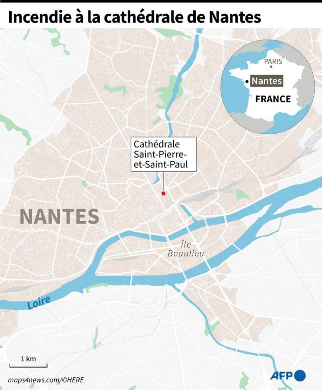 Incendie à la cathédrale de Nantes [Paz PIZARRO / AFP]