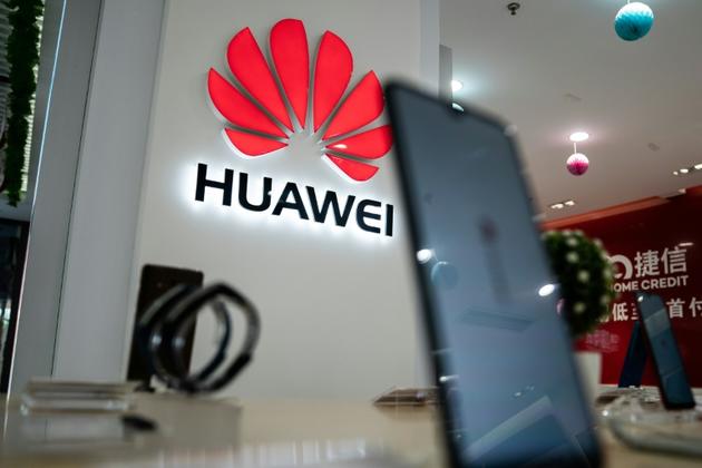 Le logo de Huawei dans un magasin de Tokyo le 20 mai 2019  [FRED DUFOUR / AFP]