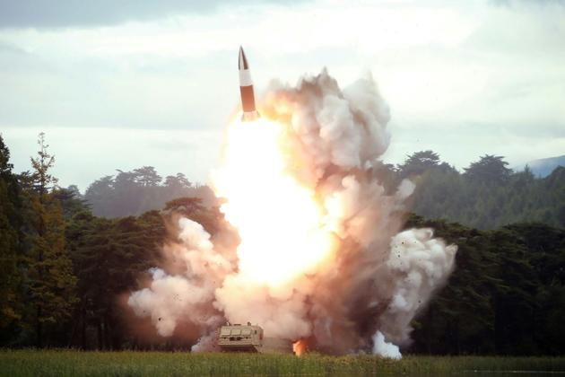 Lancement d'une nouvelle arme nord-coréenne le 16 août 2019, lieu non indiqué (AFP PHOTO/KCNA VIA KNS) [KCNA VIA KNS / KCNA VIA KNS/AFP]