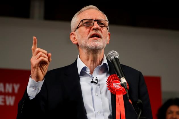 Le chef du Parti travailliste, Jeremy Corbyn, pendant sa campagne pour les législatives anticipées, le 11 décembre 2019 à Londres [Tolga AKMEN / AFP]