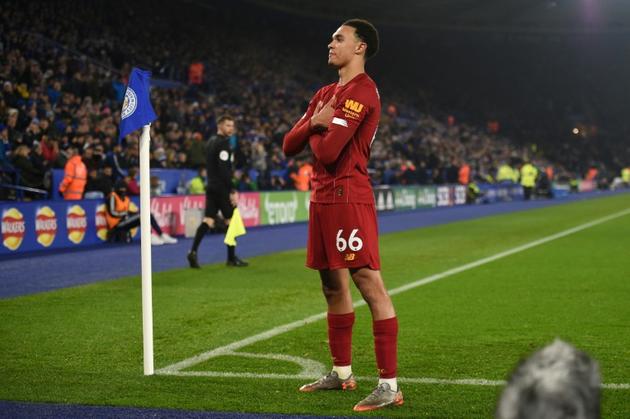 Le défenseur de Liverpool Trent Alexander-Arnold vient de marquer à Leicester en Premier League, le 26 décembre 2019  [Oli SCARFF                           / AFP]