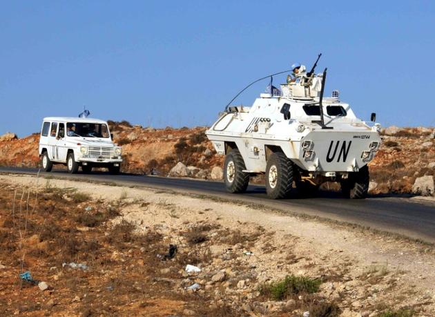 Des véhicules de la Finul, la force des Nations unies déployée dans le sud du Liban, photographiés près du village de Kfar Kila, près de la frontière avec Israël, le 1er septembre 2019 [Ali DIA / AFP]
