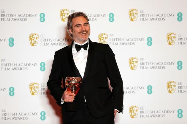 L'acteur Joaquin Phoenix récompensé à Londres, le 2 février 2020. [Adrian DENNIS / AFP]