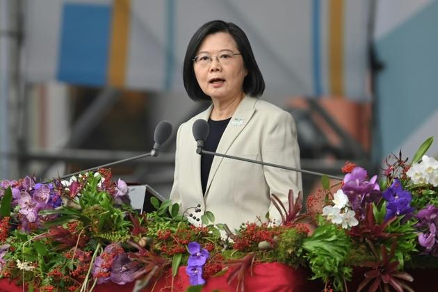 La présidente taïwanaise Tsai Ing-wen prononce un discours à l'occasion de la journée nationale de l'île, le 10 octobre 2022 à Taipei [Sam Yeh / AFP/Archives]