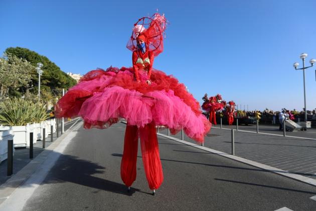 Un des artistes de la parade du carnaval de Nice, le 16 février 2019 [VALERY HACHE / AFP]