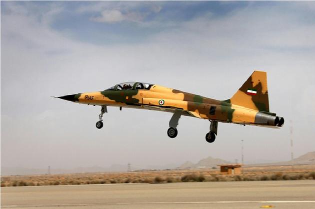 Photo diffusée par le ministère iranien de la Défense, le 21 août 2018 du premier avion de combat baptisé "Kowsar", de fabrication 100% iranienne selon les autorités [HO / IRANIAN DEFENCE MINISTRY/AFP]
