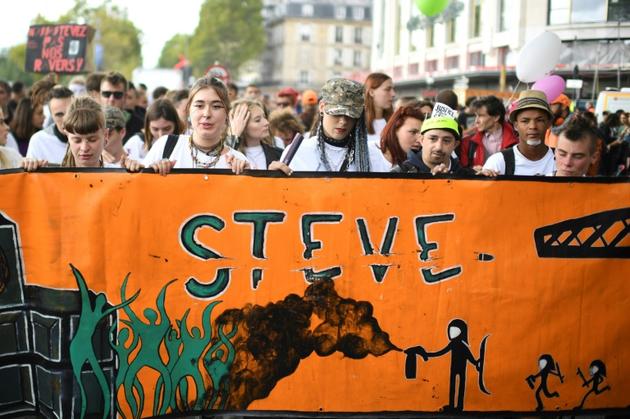 La 21ème Techno Parade dédiée à la mémoire de Steve, le 28 septembre 2019 à Paris [MARTIN BUREAU / AFP]