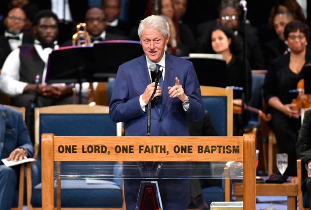 L'ancien président américain Bill Clinton, aux funérailles d'Aretha Franklin le 31 août 2018 à Detroit (Michigan) [Angela Weiss / AFP]