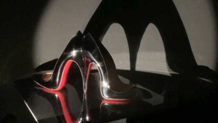 Les semelles rouges font la marque de fabrique des chaussures créées par Christian Louboutin