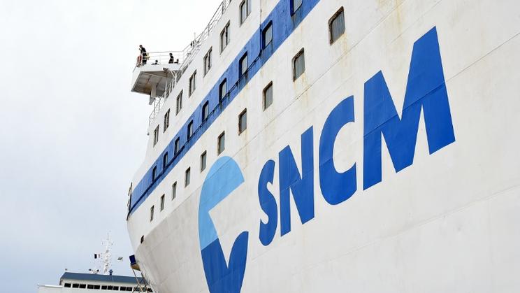 Un navire de la SNCM le 20 novembre 2015 dans le port de Marseille [BORIS HORVAT / AFP/Archives]