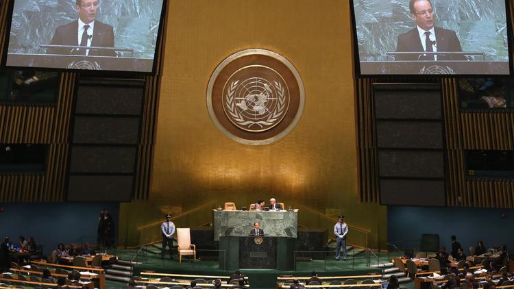 François Hollande à la tribune de l'Assemblée générale de l'ONU le 25 septembre 2012 à New York [John Moore / AFP/Getty Images]