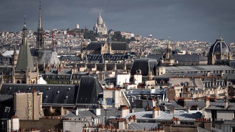 Il faut compter 36,32 euros le m2 en moyenne pour louer un logement à Paris, selon le site.