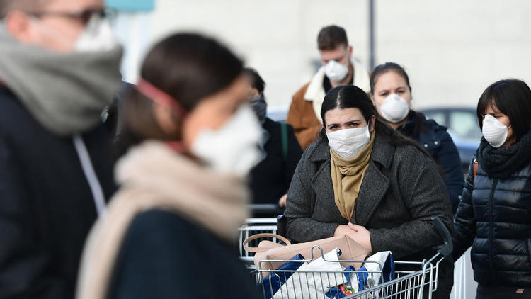 Preuve de l'anxiété ambiante : des milliers de masques de protection ont été volés dans des hôpitaux à Paris et Marseille
