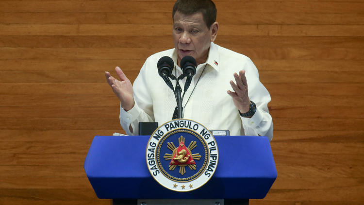 Le président des Philippines Rodrigo Duterte s'est fait remarquer tout au long de son mandat pour ses saillies sexistes.