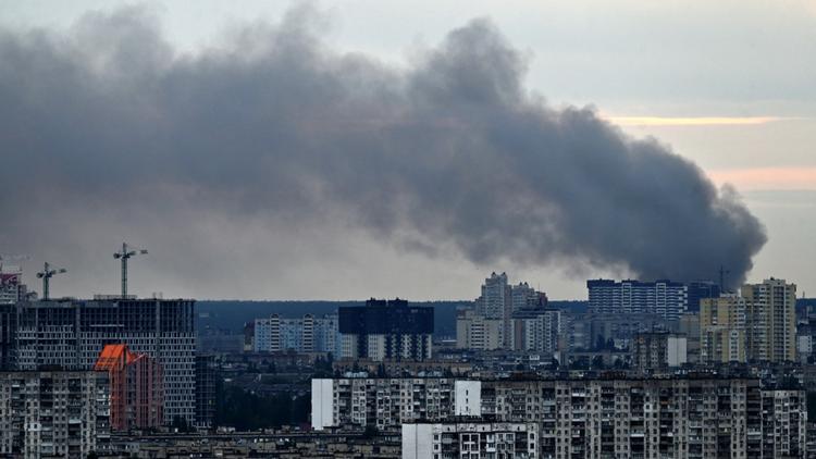 La Russie a repris ses bombardements sur Kiev, en Ukraine