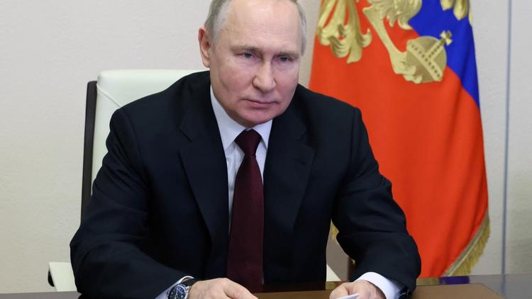 Vladimir Poutine ne présentera pas ses vœux à Emmanuel Macron, Joe Biden et Olaf Scholz. [Mikhail Klimentyev / Sputnik / AFP]