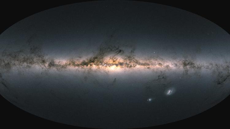 L’Agence spatiale européenne (ESA) a publié ce jeudi une carte du ciel qui se base sur le quelque 1,8 milliard d’étoiles cartographiées par son satellite Gaia. 